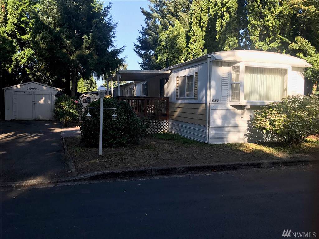 800 29th St - Photo 1