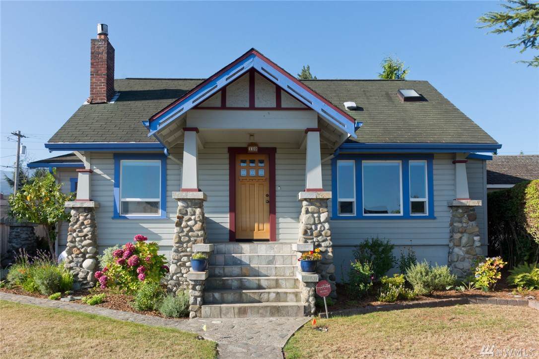 110 13th St - Photo 1