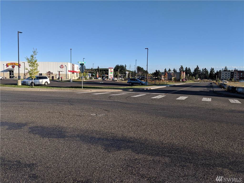 6216 196 Ave - Photo 1