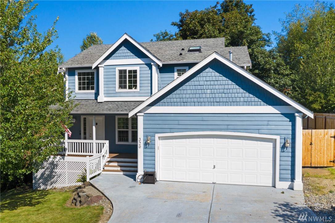 329 Golden Pond St - Photo 1 329 Golden Pond St - Photo 1