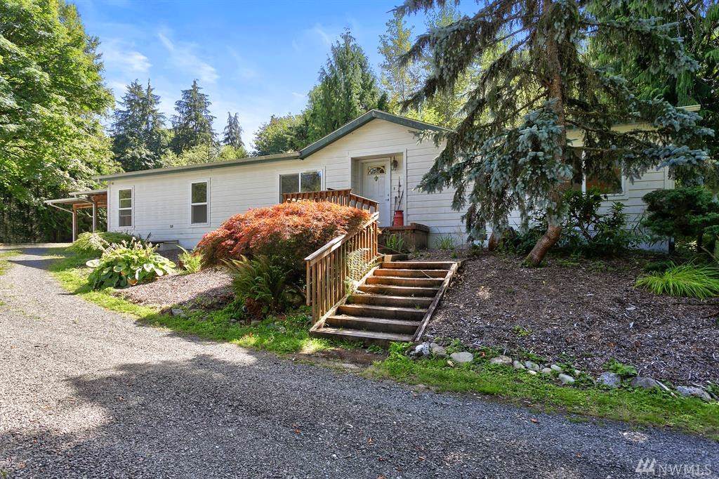 16916 212th Ave - Photo 1