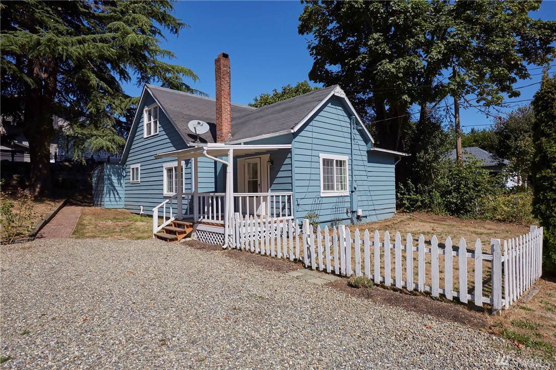 432 Tracy Ave - Photo 1