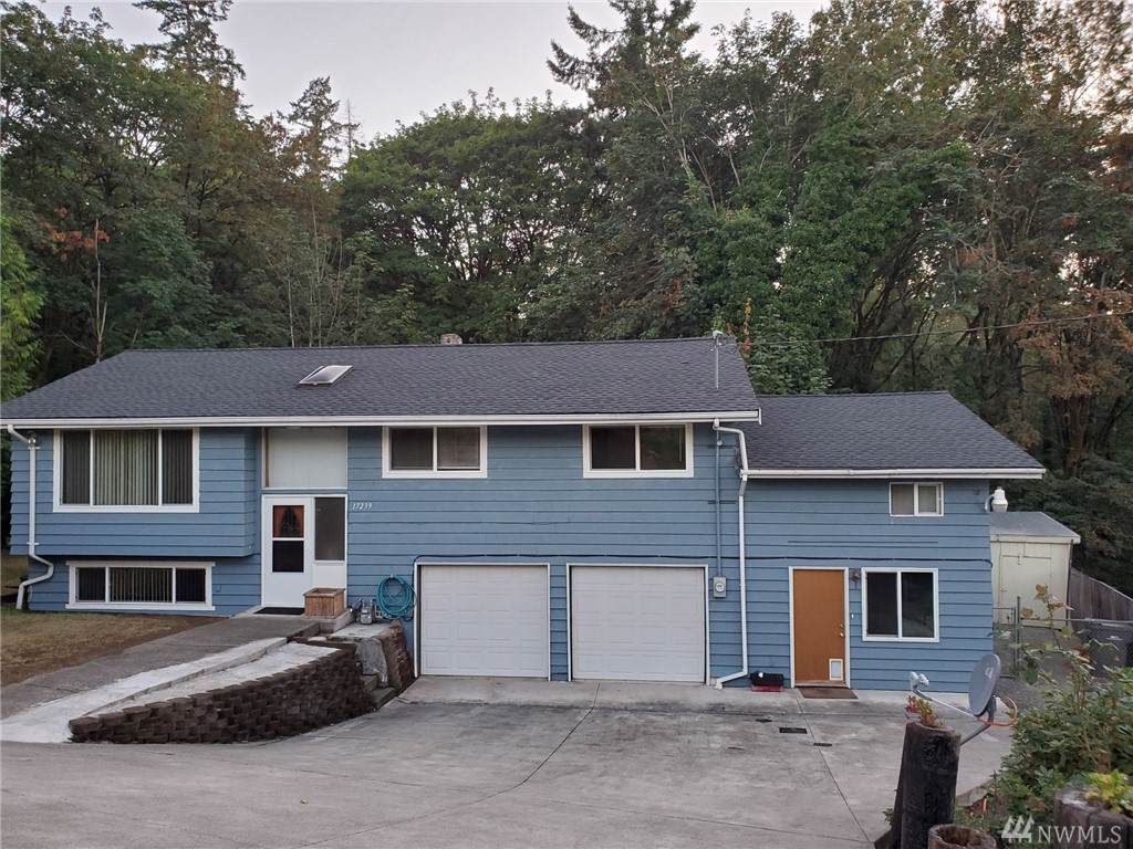 17239 124th Ave - Photo 1