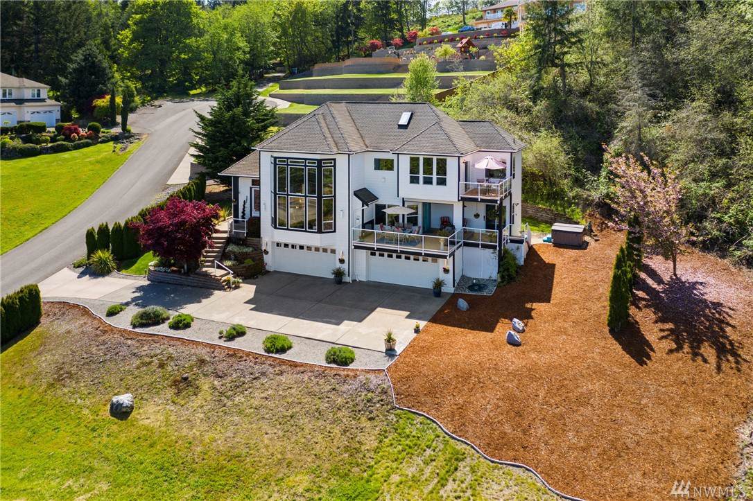 472 Dungeness Dr - Photo 1