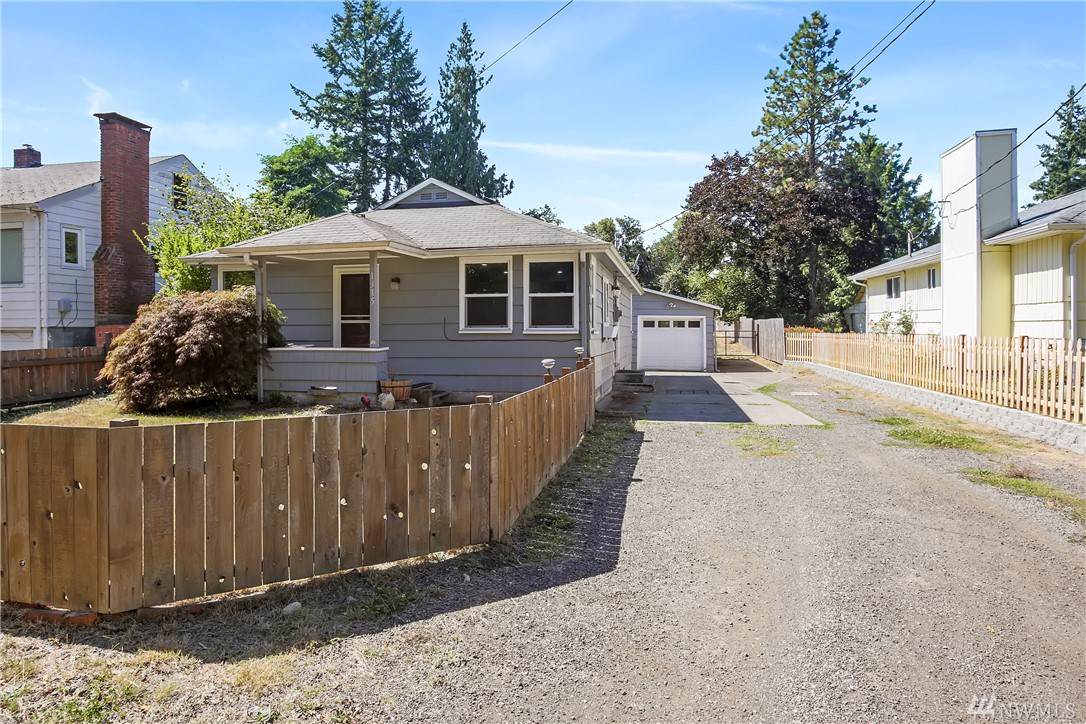 1315 Morgan Rd - Photo 1
