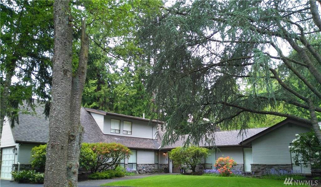 5305 90th Ave - Photo 1