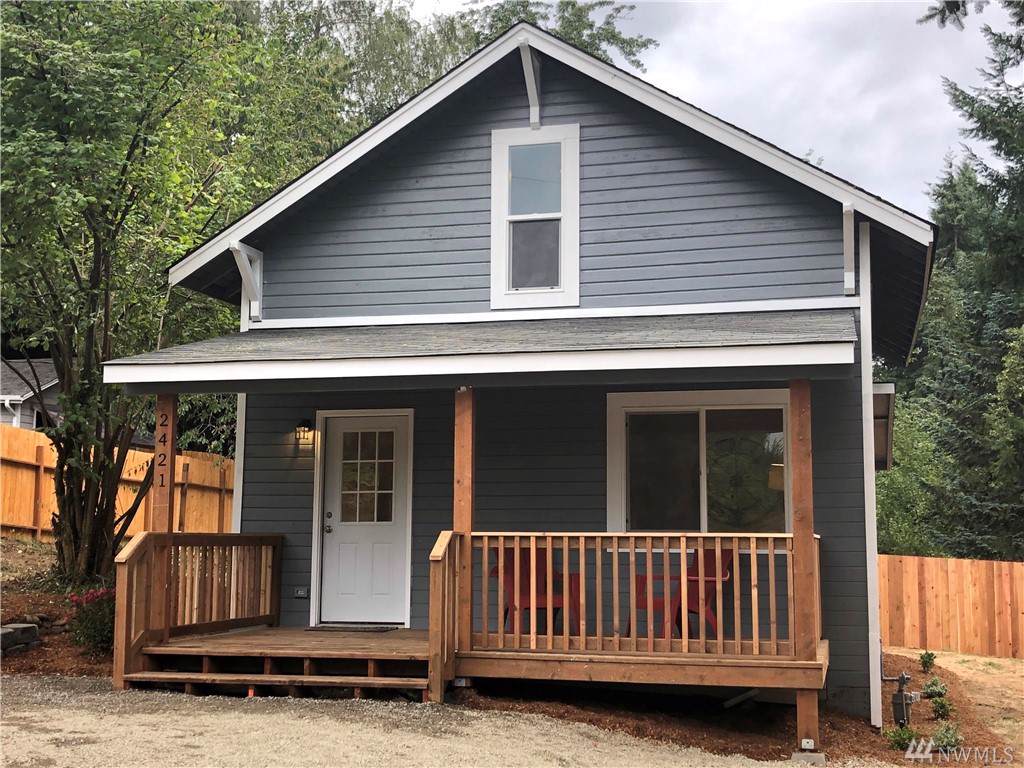 2421 8th Ave - Photo 1