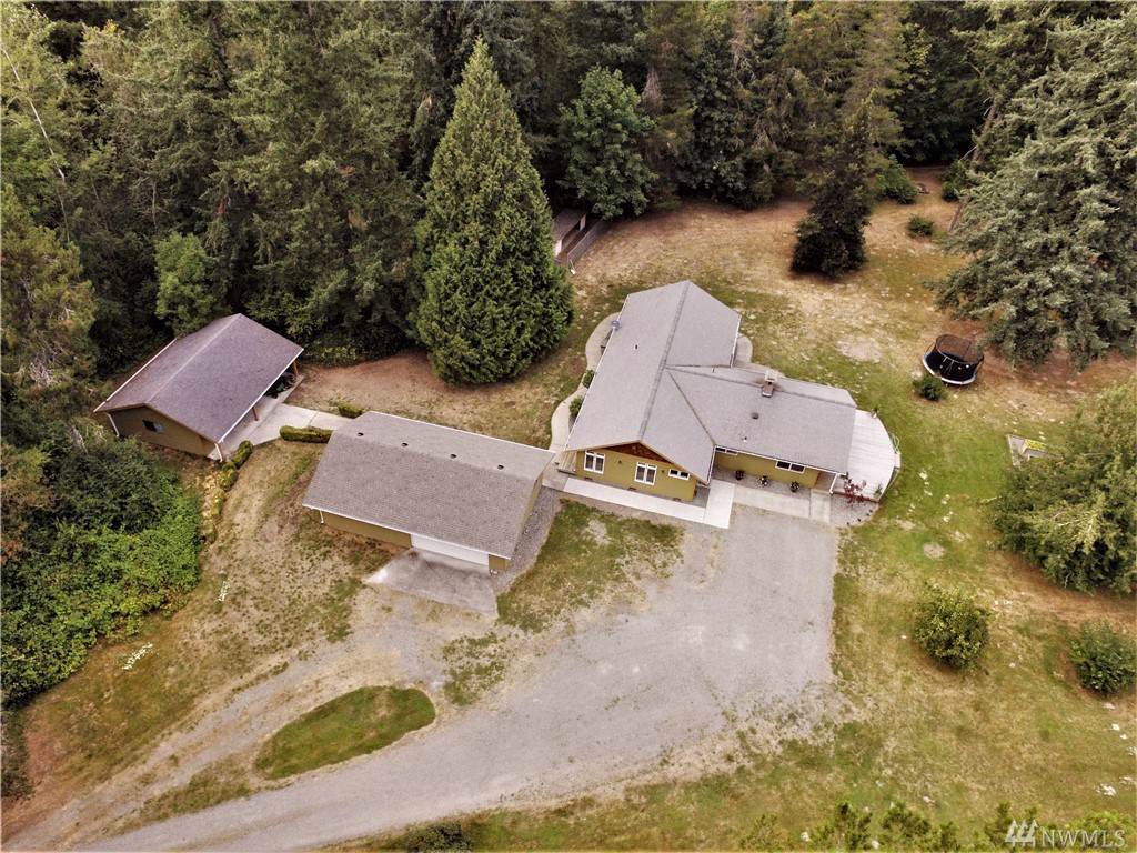 17224 138th Ave - Photo 1