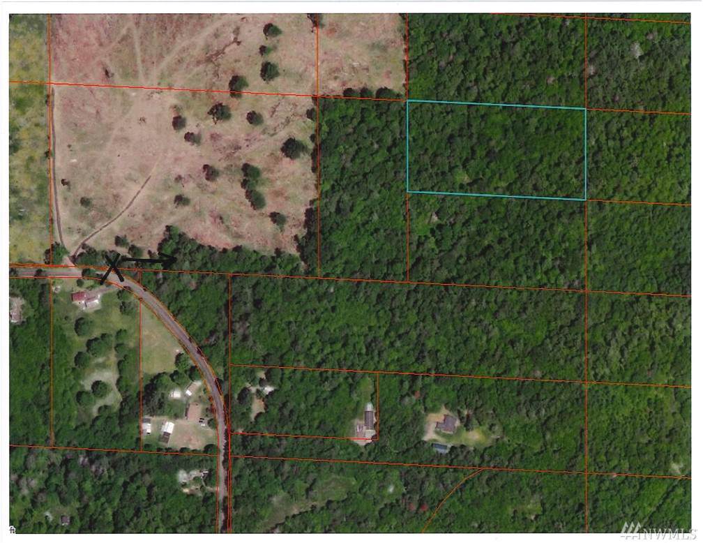 756 Daniels Rd - Photo 1