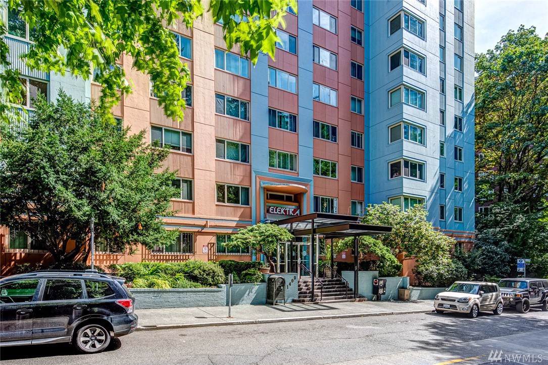 1400 Hubbell Place - Photo 1