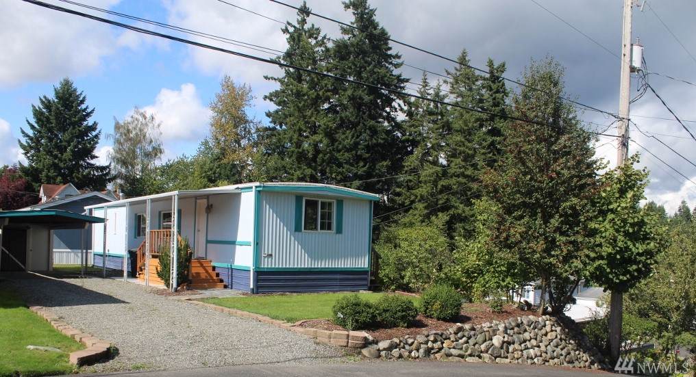 600 Lincoln Rd - Photo 1