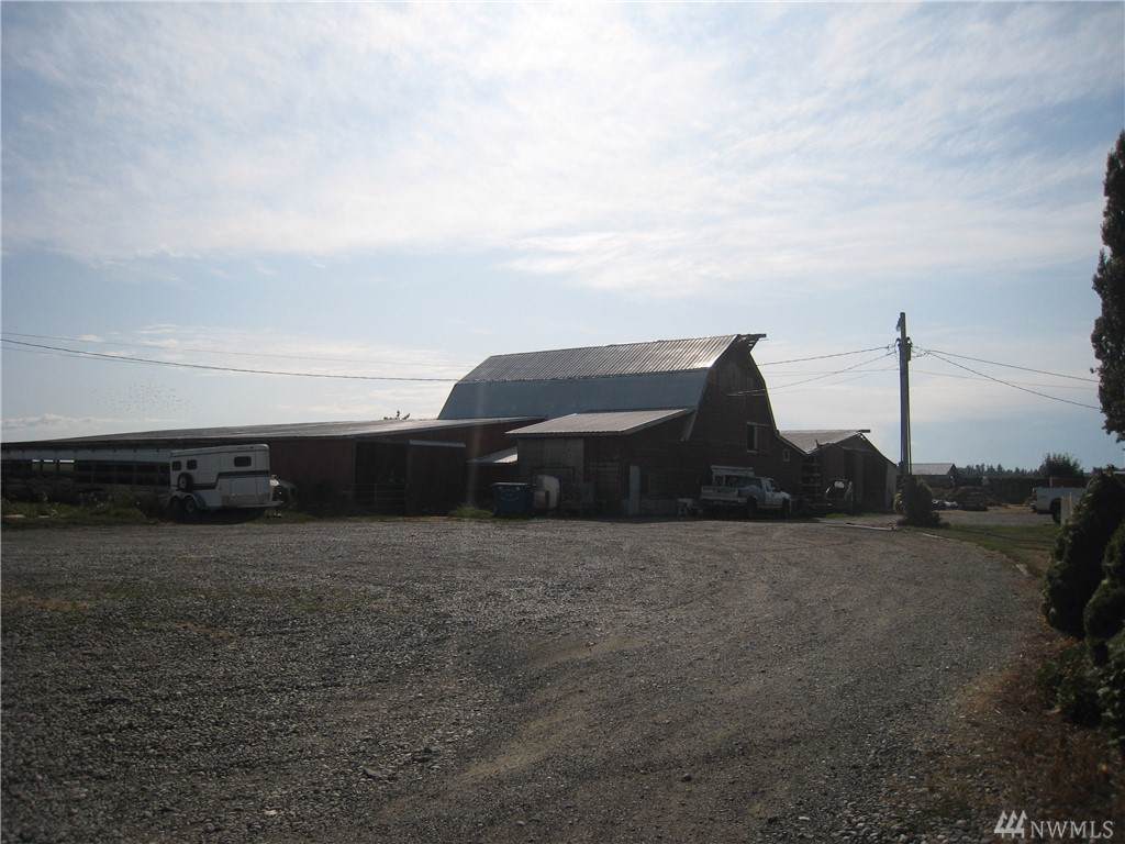 9043 Nooksack Rd - Photo 1