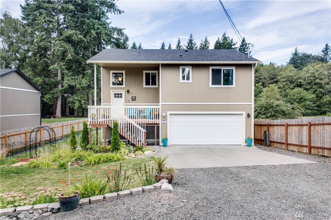 1338 Alaska Ave - Photo 1