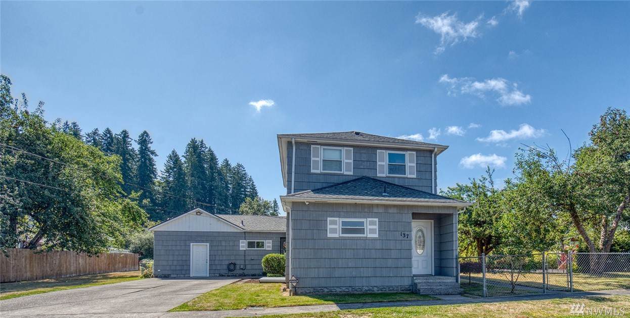 137 Aden St - Photo 1