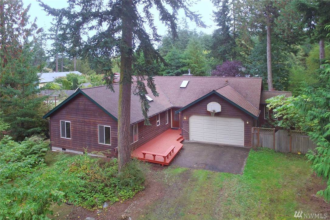 2372 Logan St - Photo 1