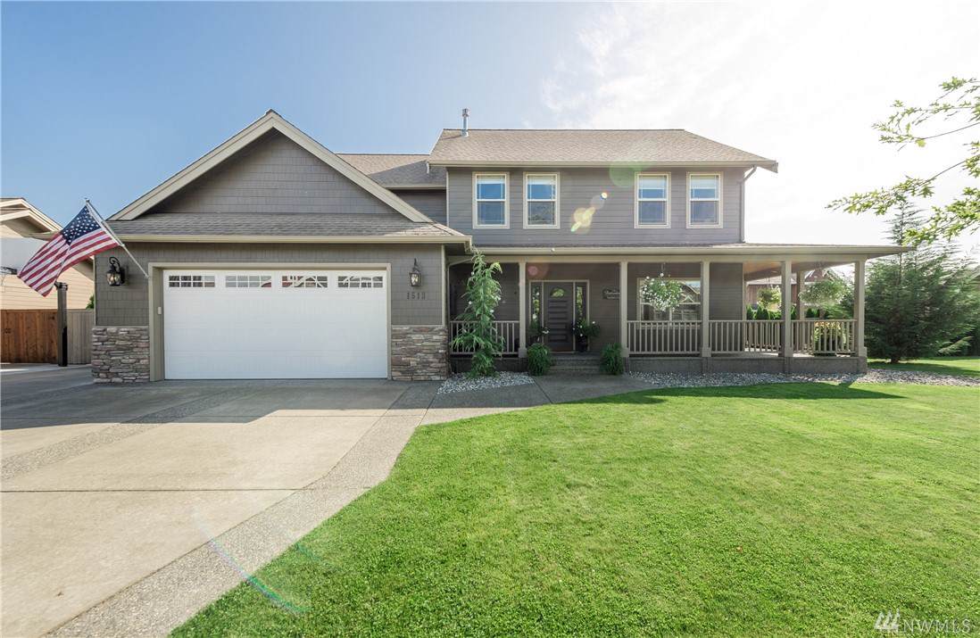 1513 Westview Circle - Photo 1