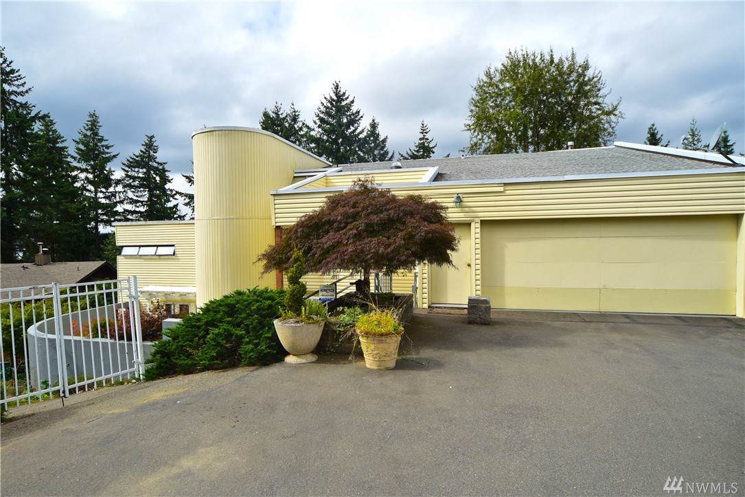 18765 Kenlake Place - Photo 1