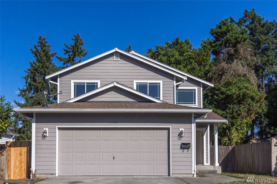 11307 Park Ave - Photo 1