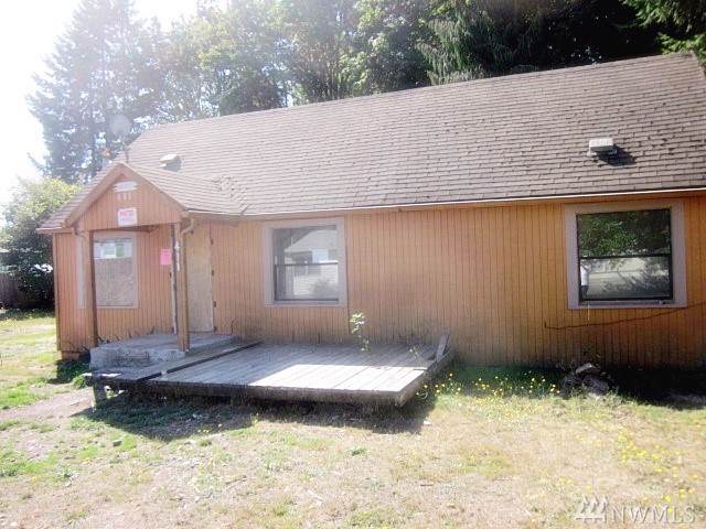 411 Columbia Ave - Photo 1