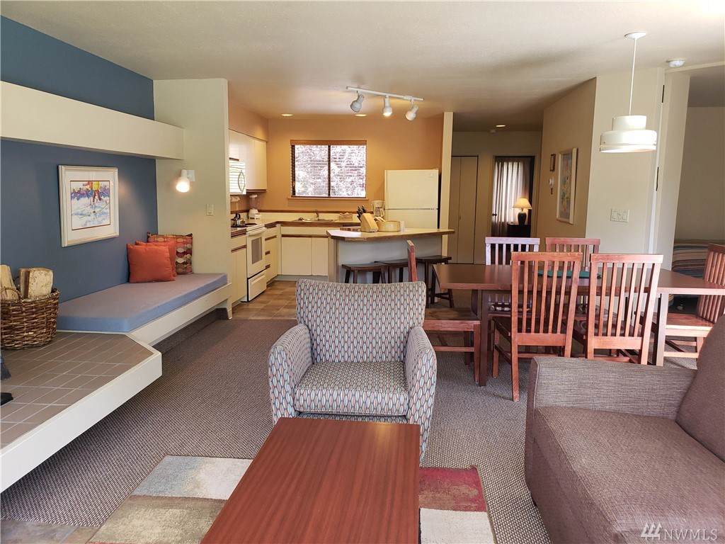 1 Lodge 637-N - Photo 1