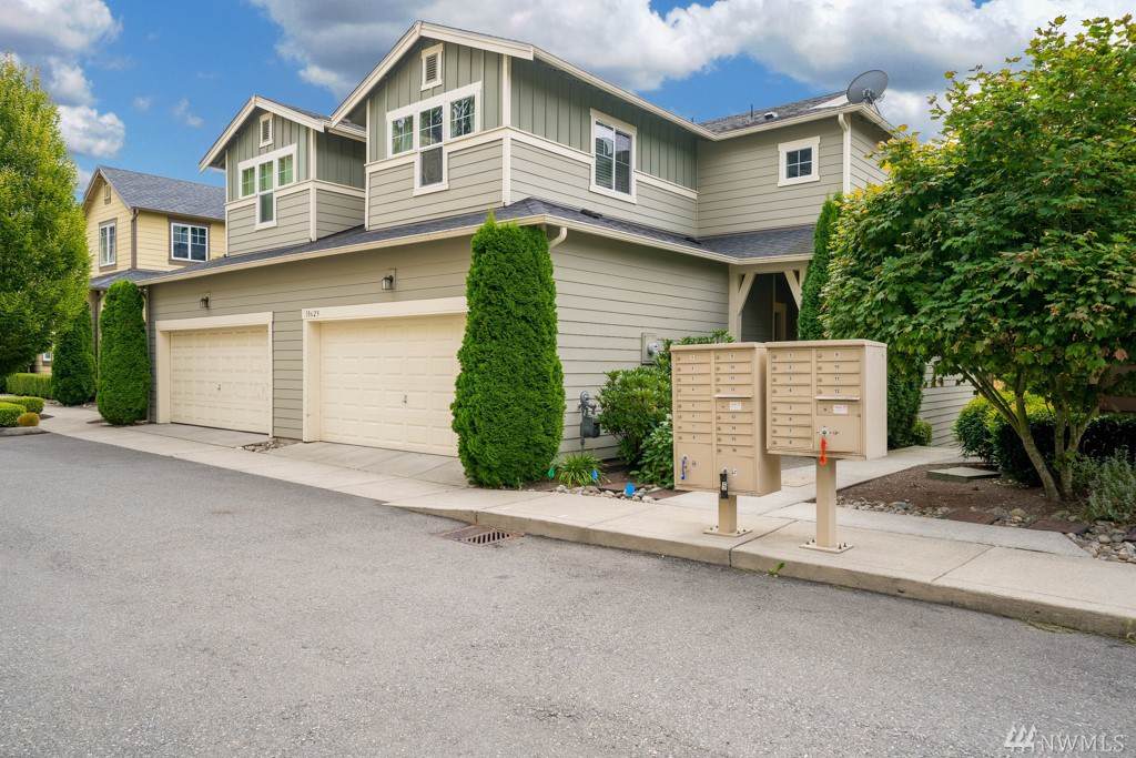 10629 Ross Rd - Photo 1