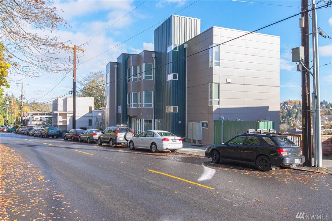 4724 22nd Ave - Photo 1