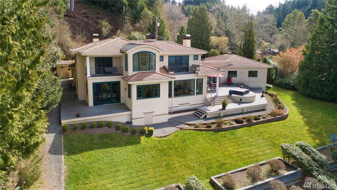 15910 72nd Ave - Photo 1