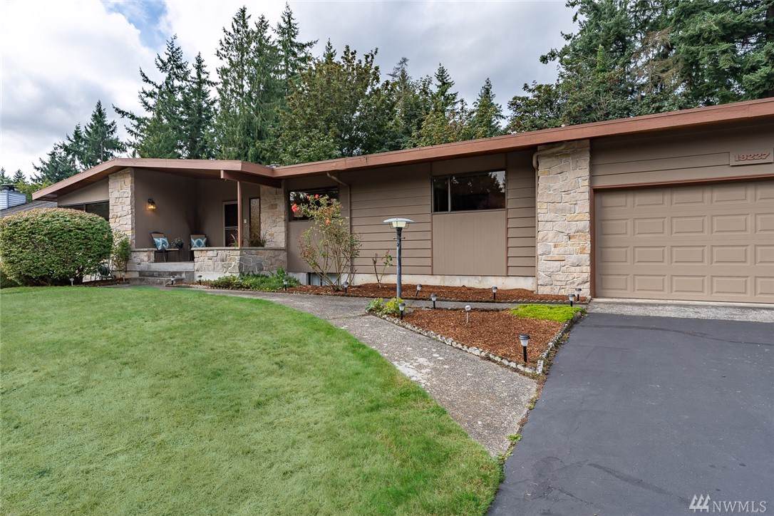 19227 46th Ave - Photo 1