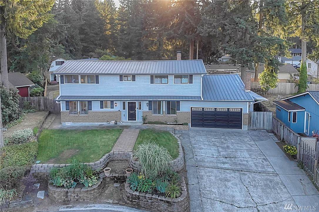 527 Penguin Ct - Photo 1