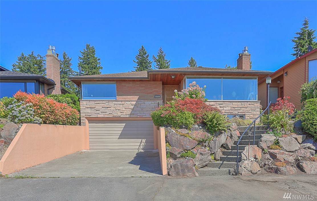 12524 9th Ave - Photo 1