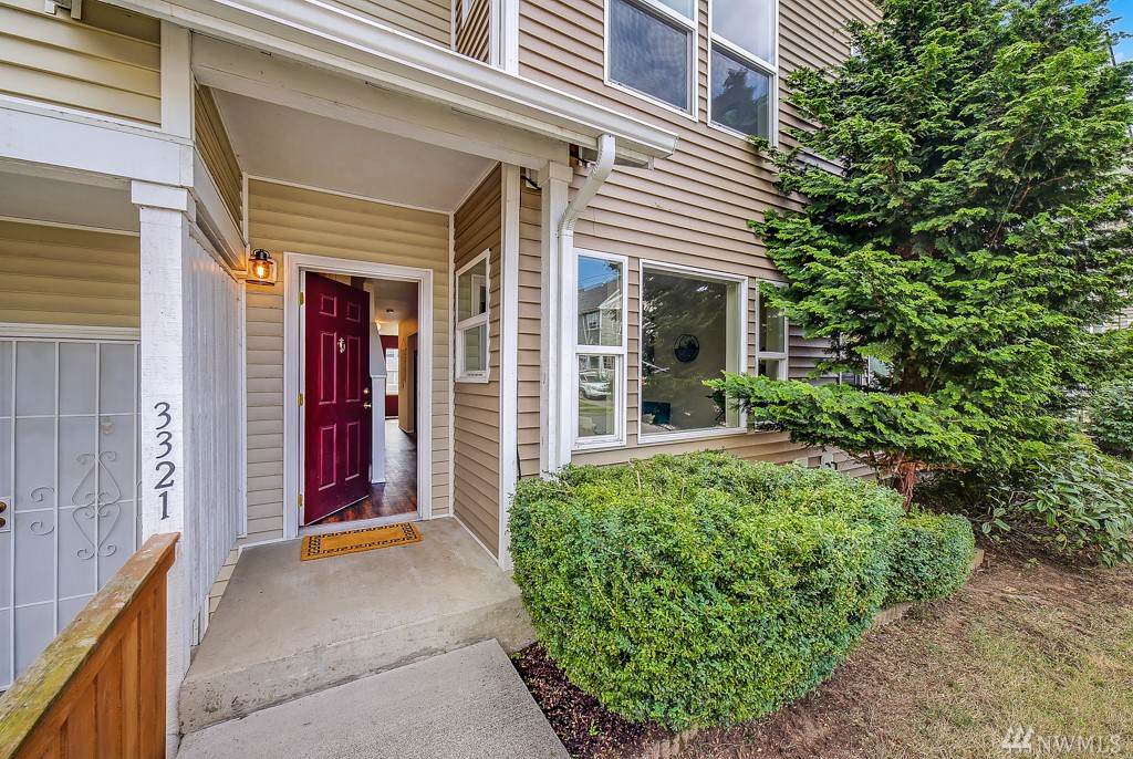 3321 Mead St - Photo 1