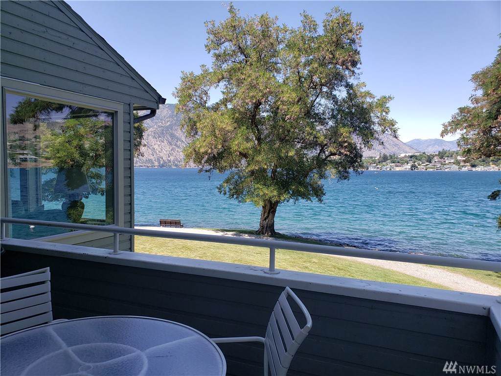 1 Beach 592-F - Photo 1