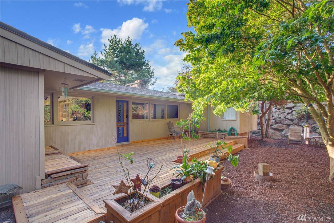 3201 30 Ave - Photo 1