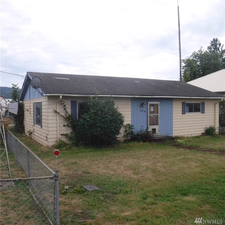 125 Hazel St - Photo 1