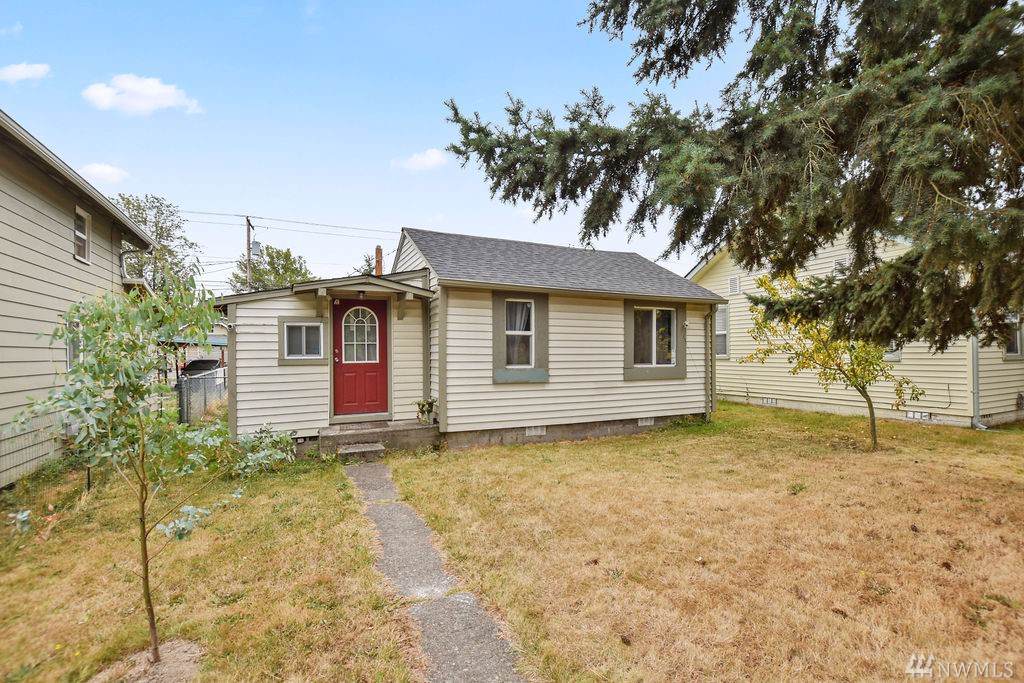 288 18th Ave - Photo 1