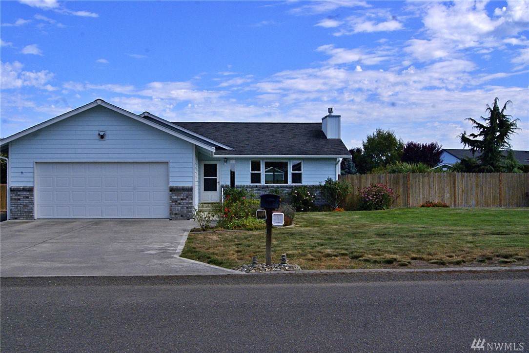 131 Duke Dr - Photo 1