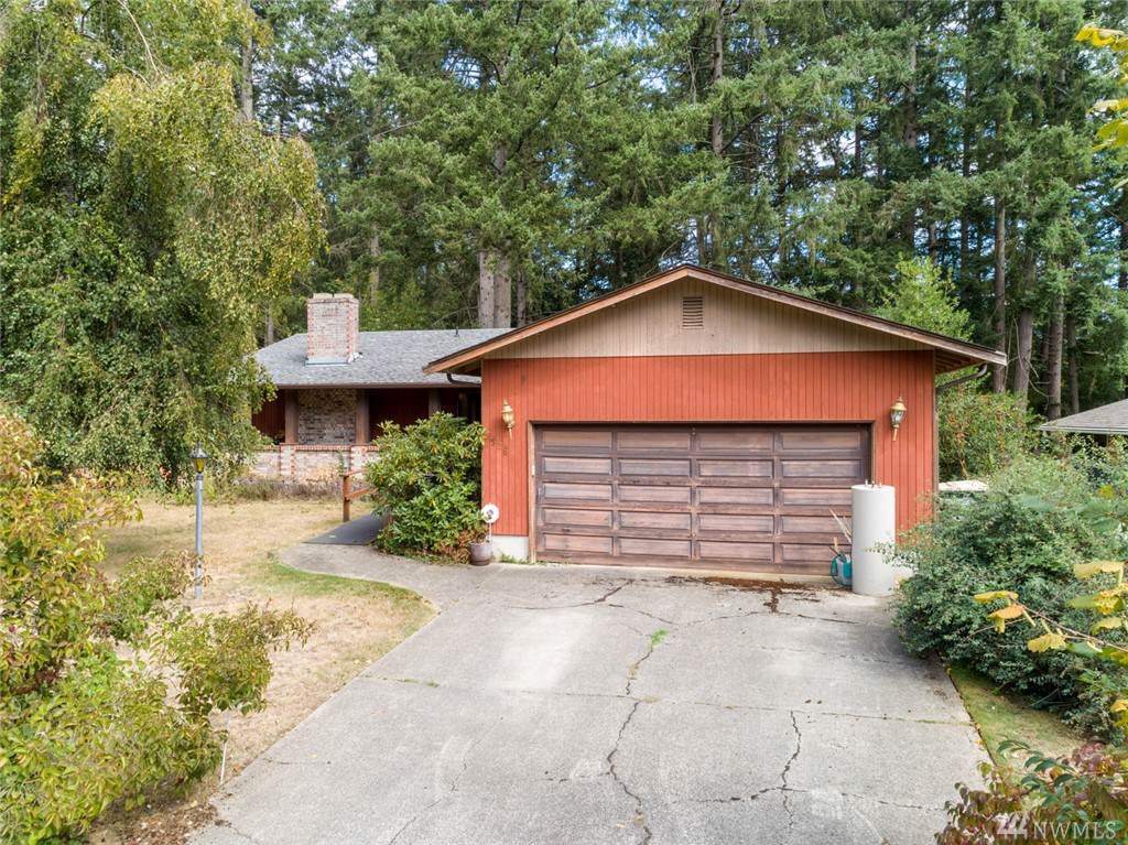 526 Titan Ct - Photo 1