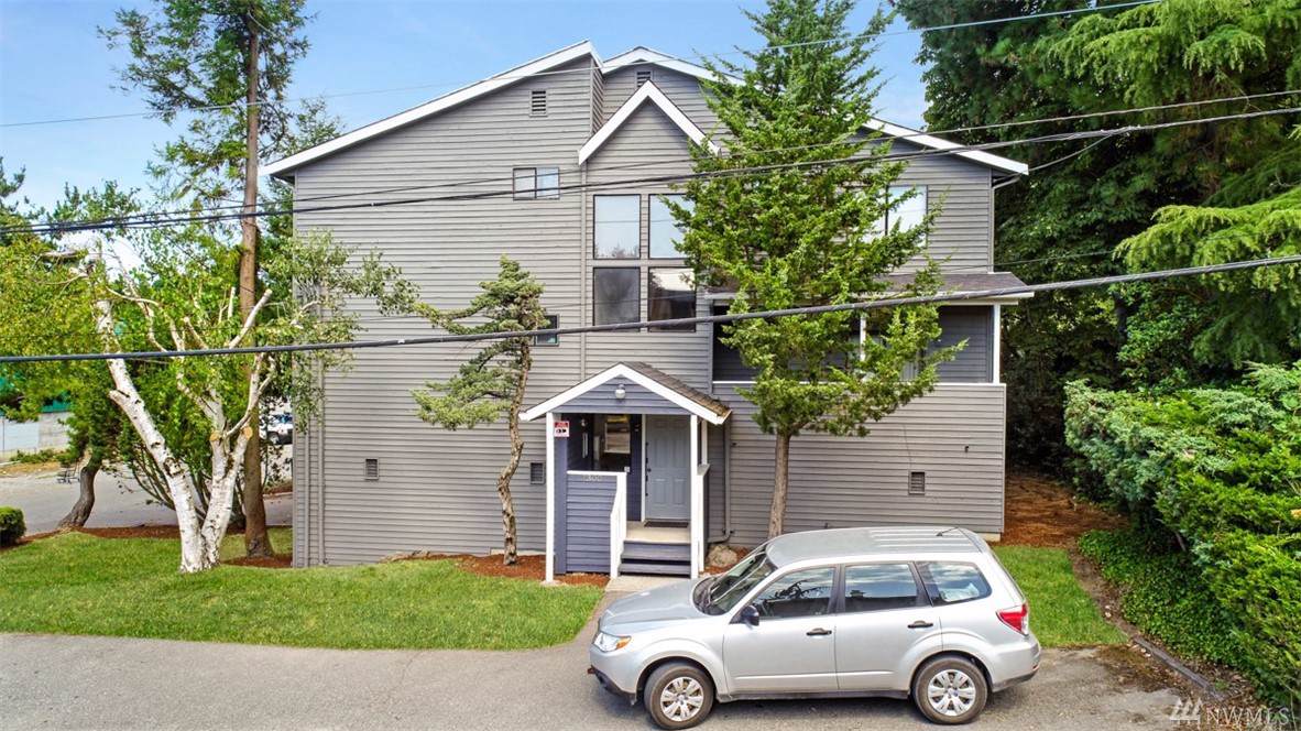 1300 107th St - Photo 1
