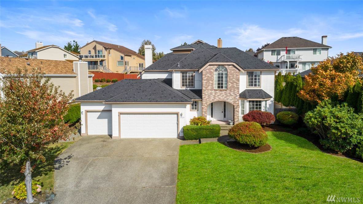 5029 Galleon Dr - Photo 1