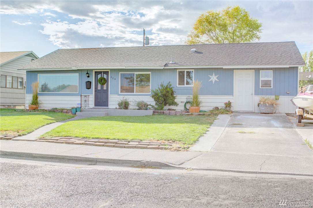 424 Clark Rd - Photo 1