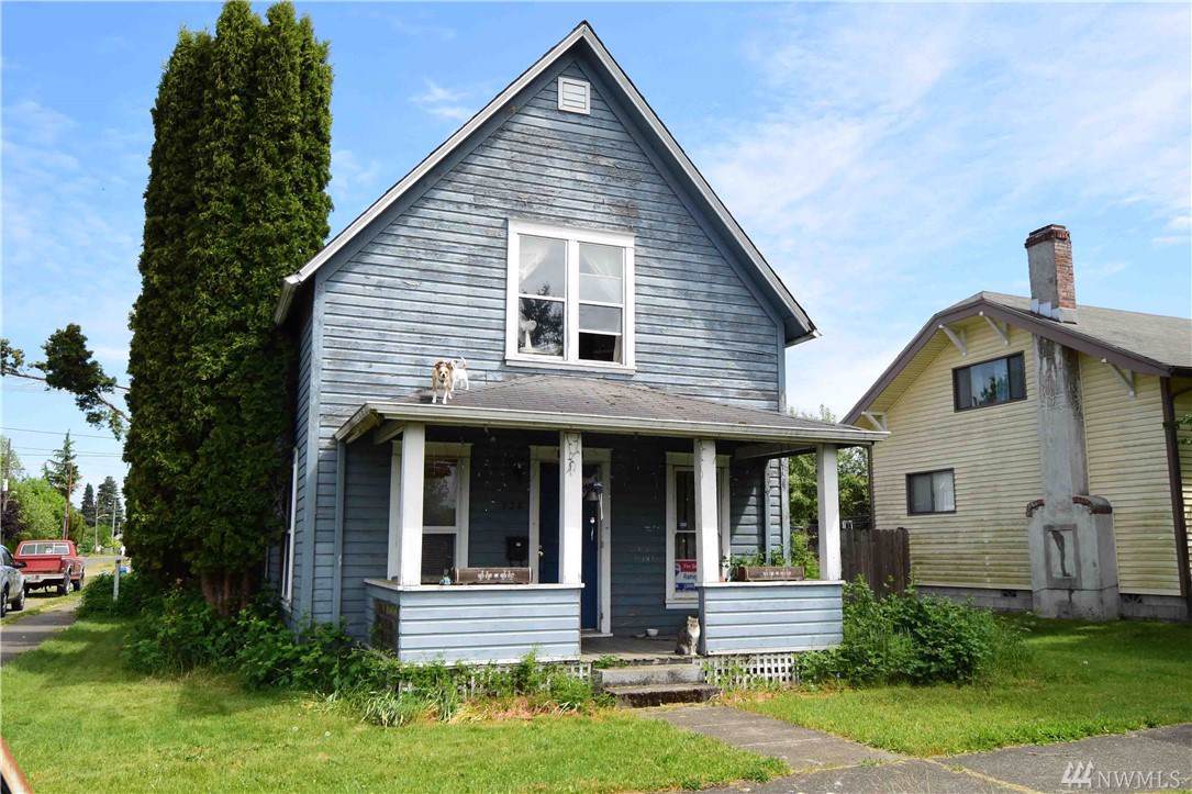 928 G St - Photo 1 928 G St - Photo 1