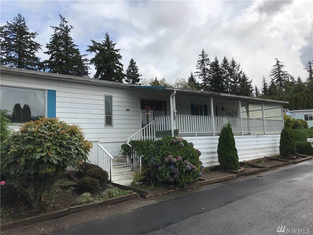 1200 Lincoln St - Photo 1