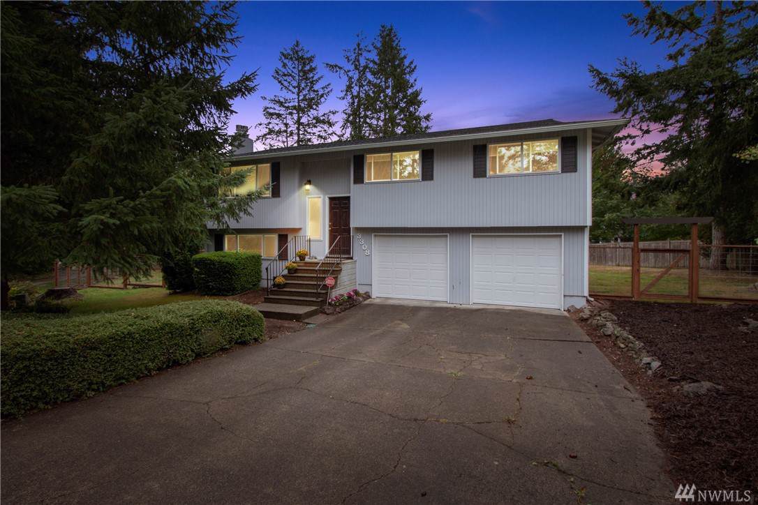 3308 58th Ave - Photo 1