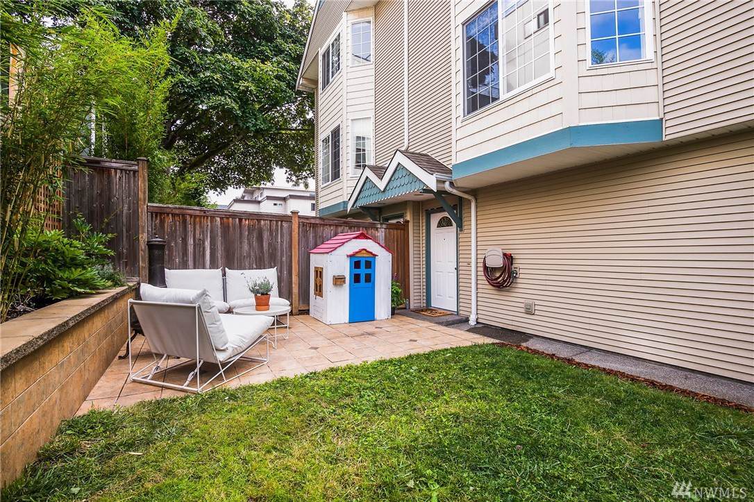 1728 59th St - Photo 1
