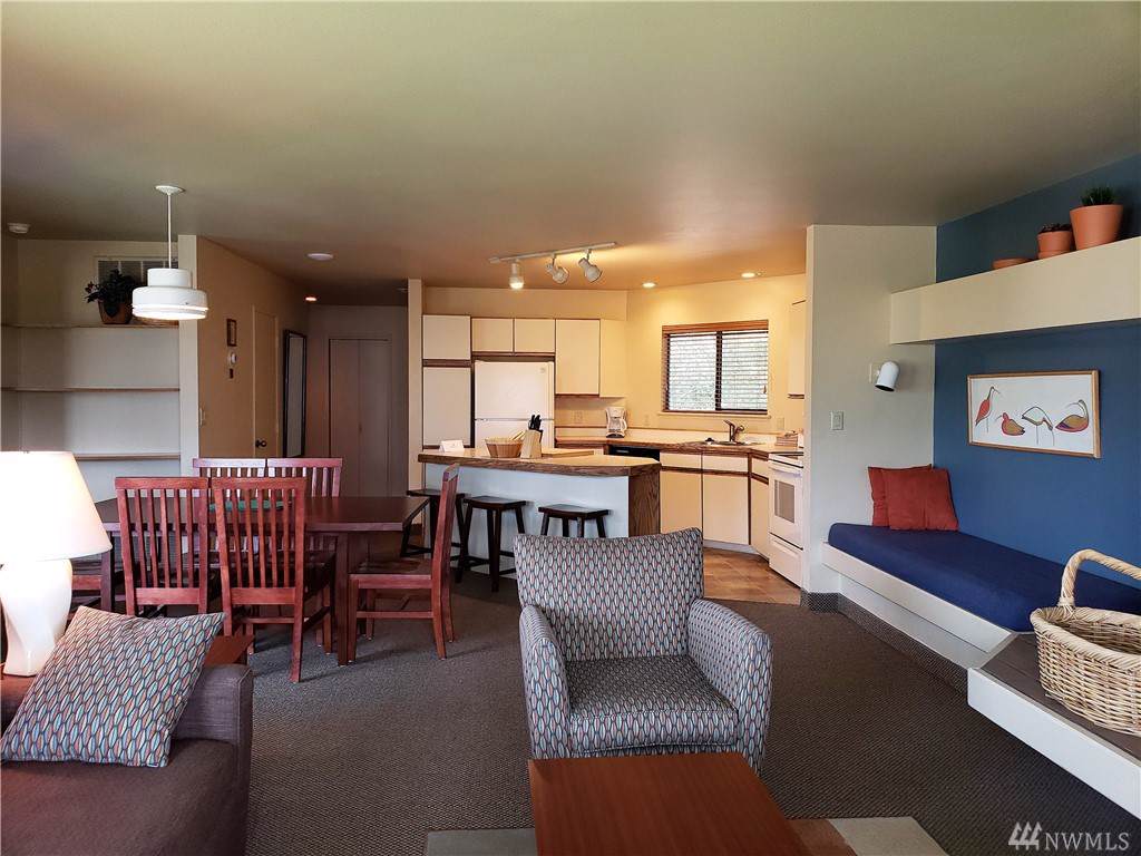 1 Lodge 618-J - Photo 1