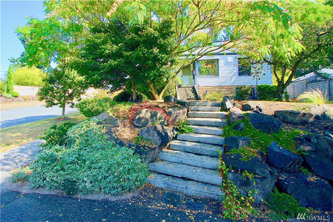 8100 35th Ave - Photo 1