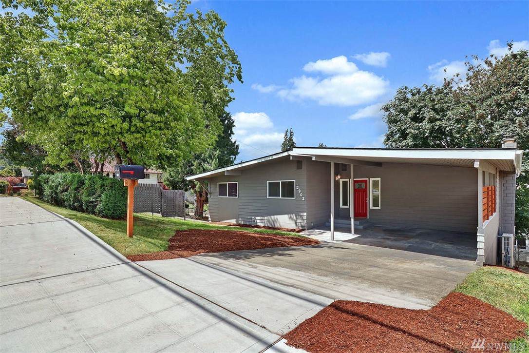 3902 Cloverdale St - Photo 1