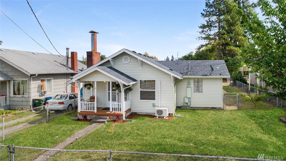 138 Mcarthur St - Photo 1