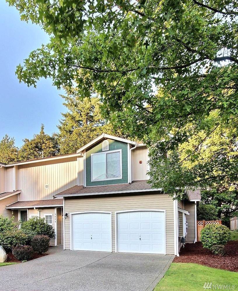1006 Lynnwood Ct - Photo 1