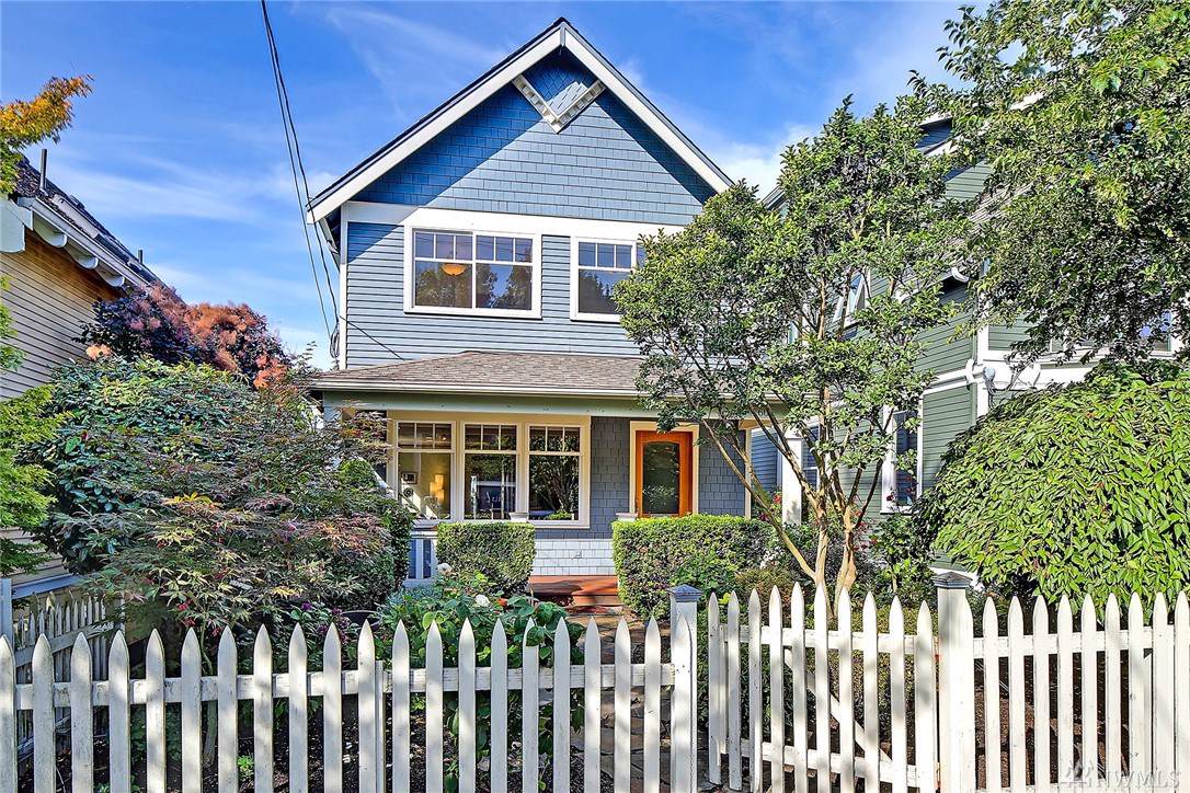 1605 10th Ave - Photo 1